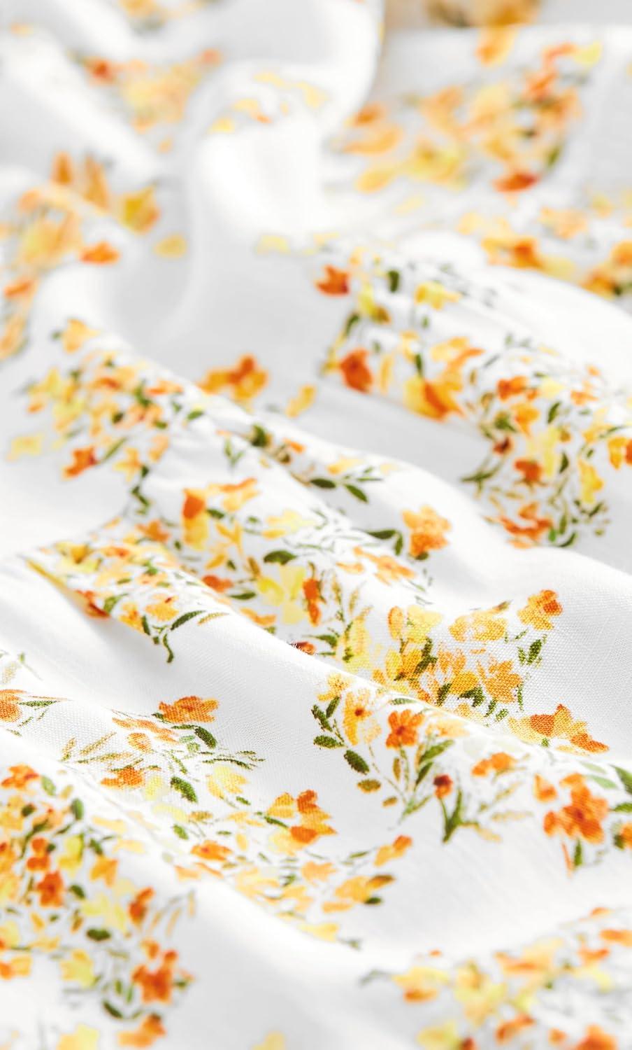 image:imageCITY CHIC Womens Plus Size Skirt Sorrento FloralCitrus Ivory Sorrent