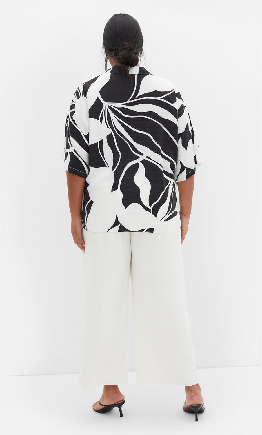 image:imageCity Chic Womens Plus Size Shirt Tie Print Button UpPalm Paradise