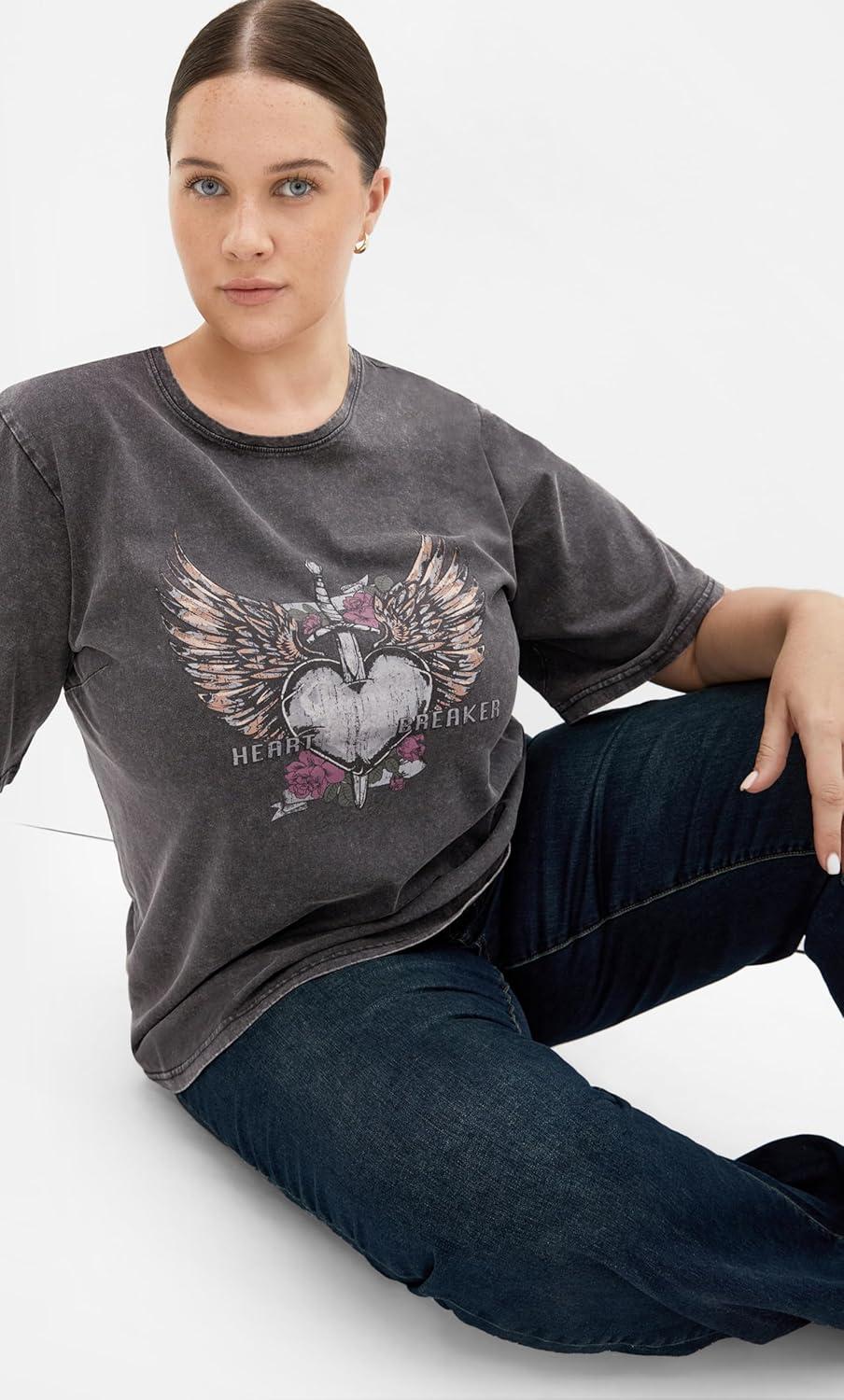 image:imageCity Chic Womens Plus Size Tee KyraBlack Wash