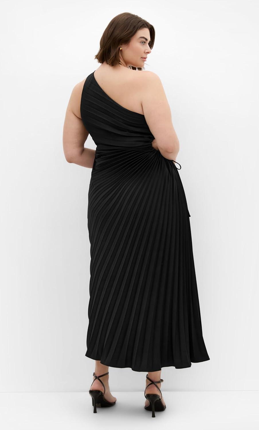 image:imageCity Chic Plus Size Dress Aliza One Shoulder Pleat MaxiBlack