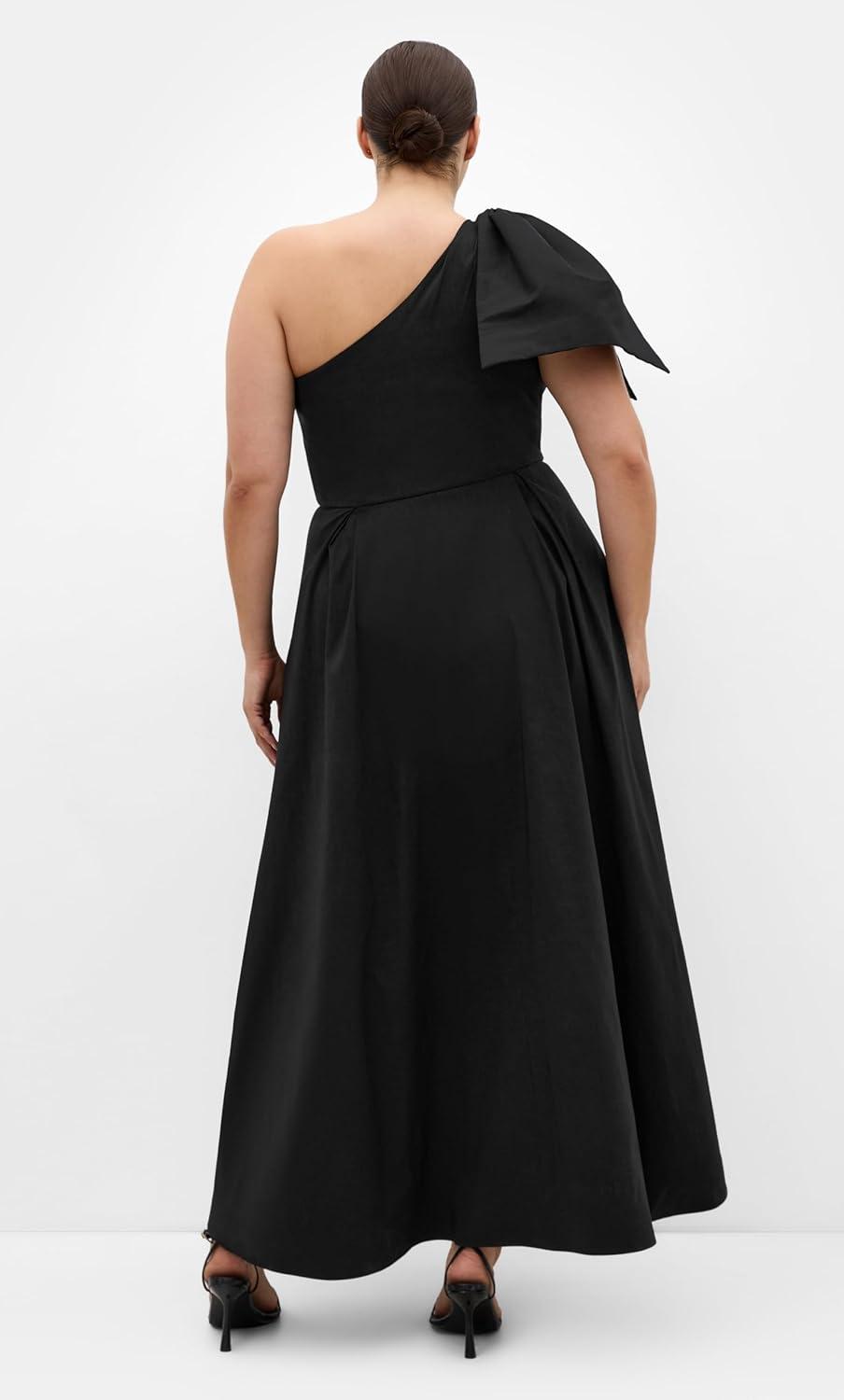 image:imageCity Chic Plus Size Dress Captivate One Shoulder Hi LoBlack