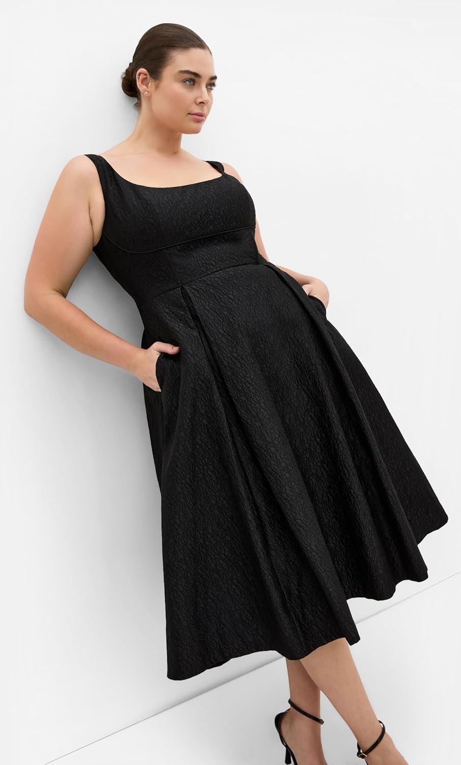image:imageCity Chic Plus Size Dress Estella Floral MidiBlack