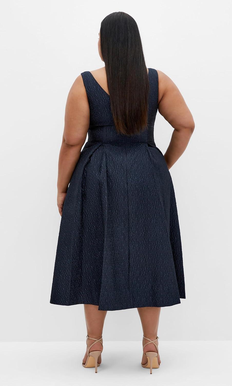 image:imageCity Chic Plus Size Dress Estella Floral MidiNavy