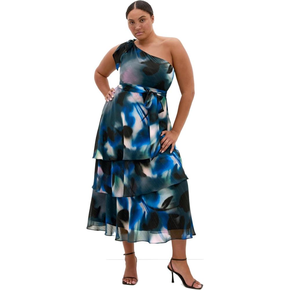 image:imageCity Chic Plus Size Dress Enchant Bouquet One Shoulder MaxiHaze Bloom