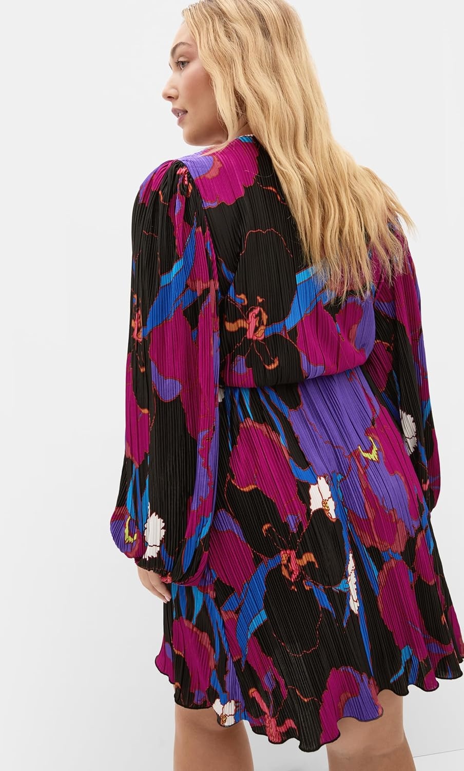 image:imageCity Chic Plus Size Dress Kira Etched Print Wrap MiniWild Flower