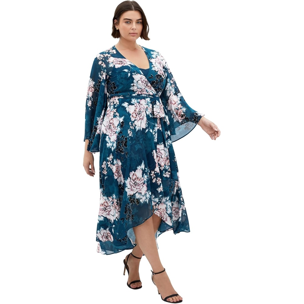 image:imageCity Chic Plus Size Dress Jade Blossom Long Sleeve MaxiJade Blossom
