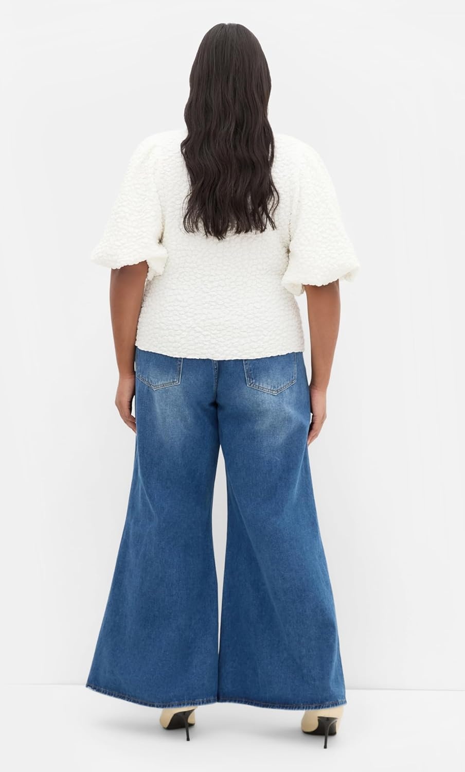image:imageCity Chic Plus Size Top Chrissie Balloon SleeveIvory