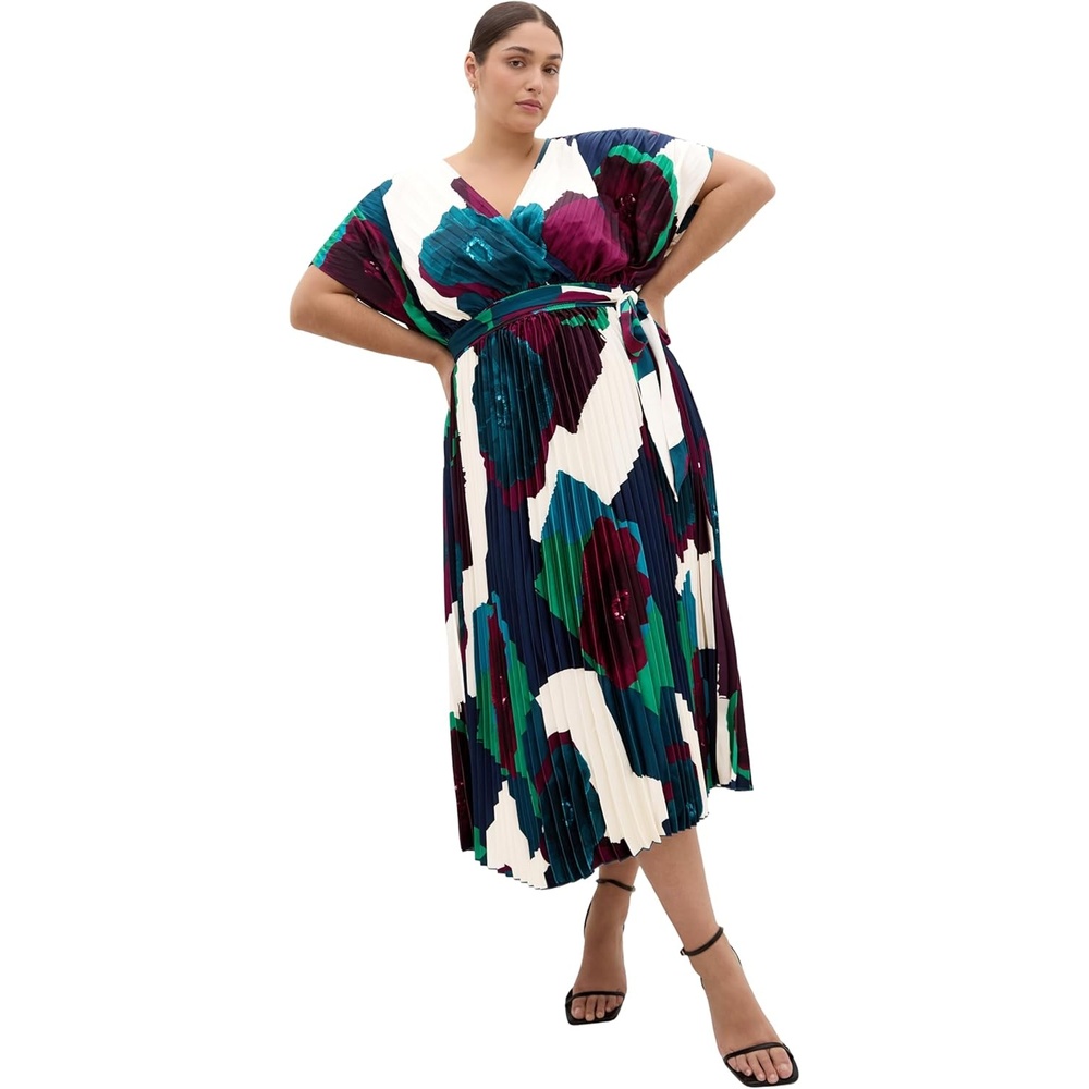 image:imageCity Chic Plus Size Dress Hailey Abstract Print Pleat MaxiAbstract Floral