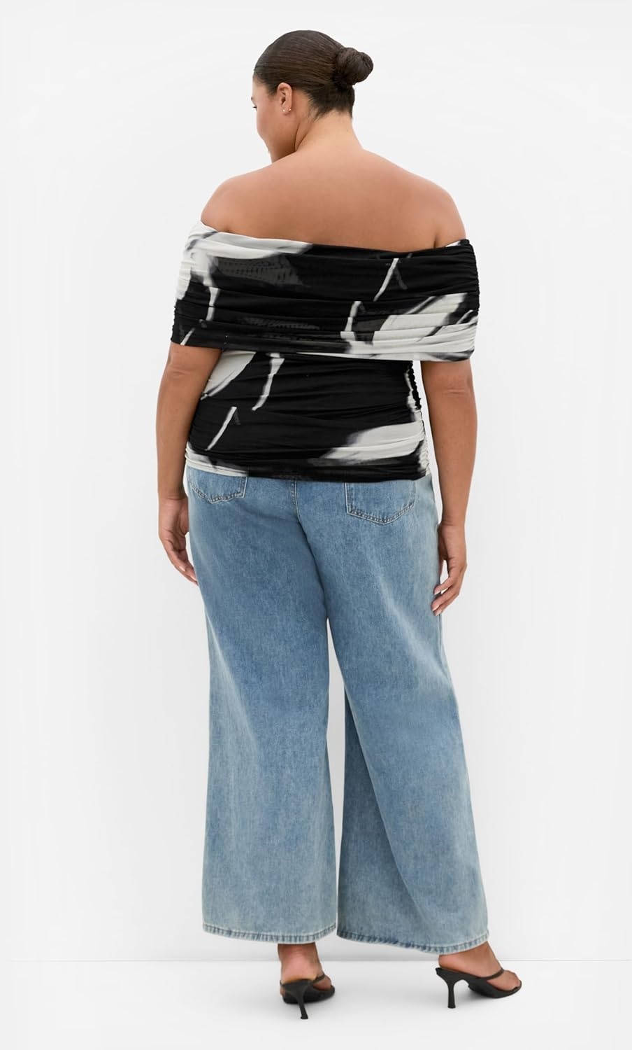 image:imageCity Chic Plus Size Top Dana Blur Print MeshBlack Blur Floral