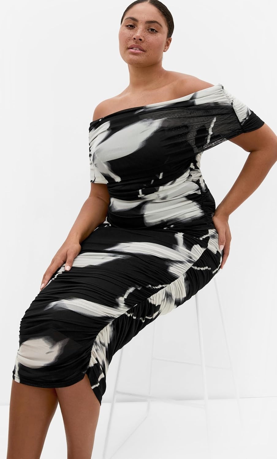 image:imageCity Chic Plus Size Skirt Dana Blur Print MeshBlack Blur Floral