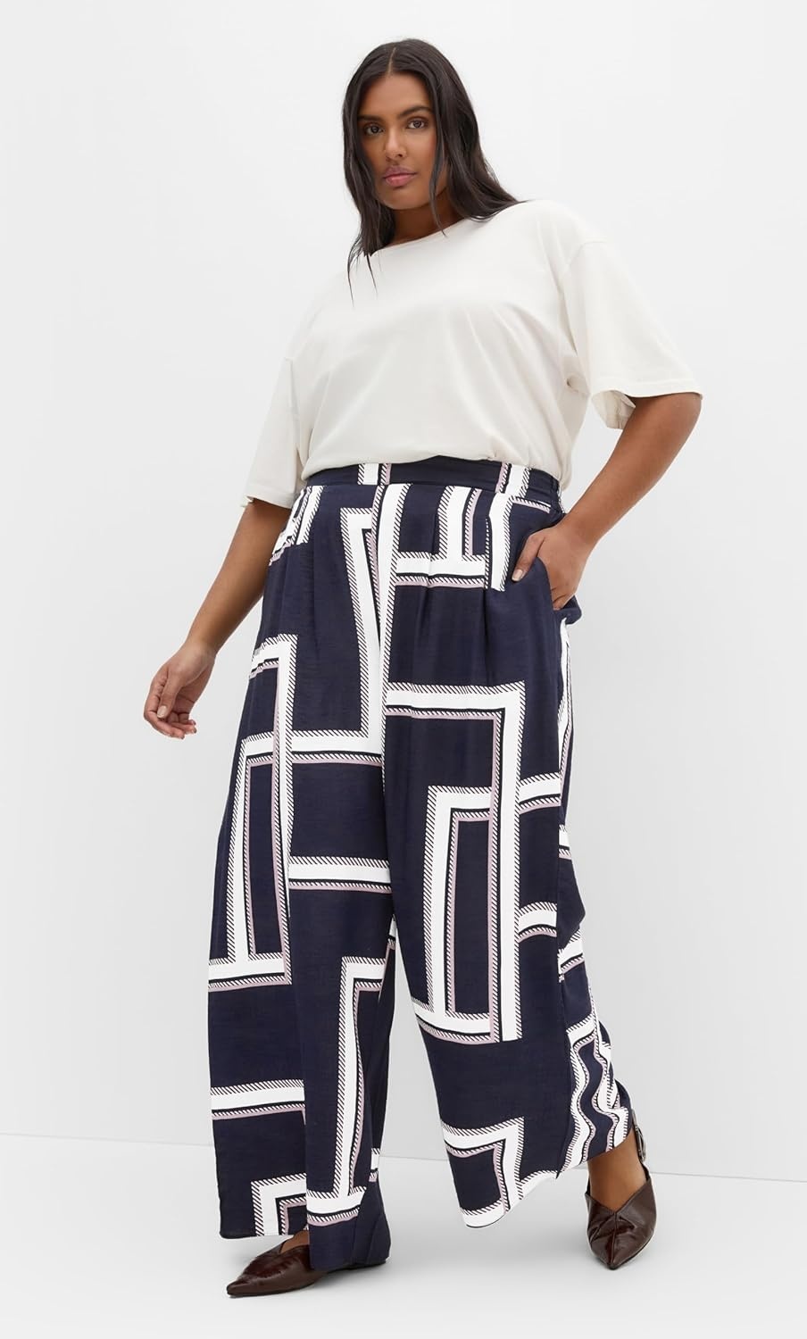 image:imageCity Chic Womens Plus Size Pants Kinsley Print Wide LegSleek Stripes
